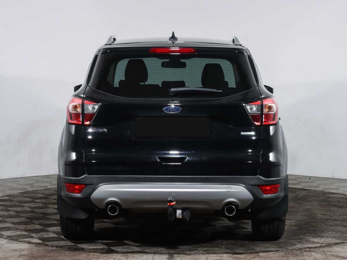 Ford Kuga с пробегом — 2017 год. Фото: #4