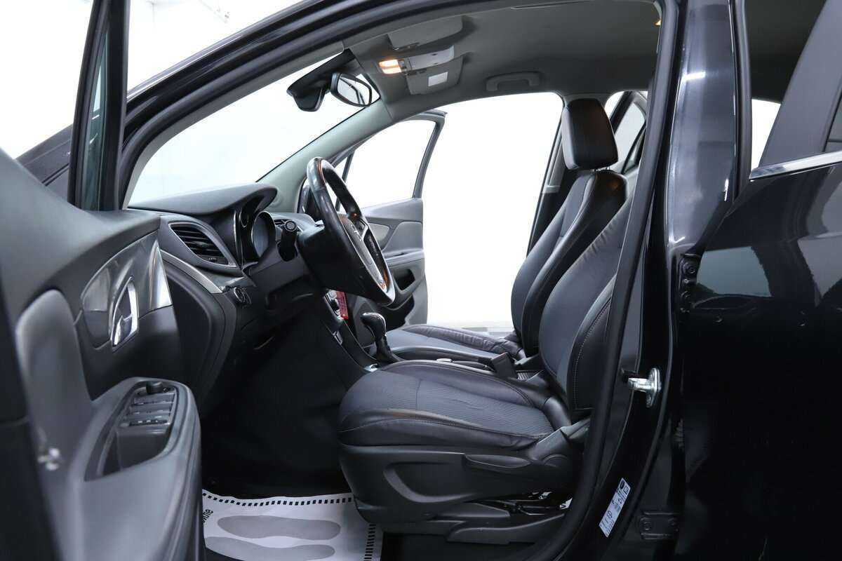 Opel Mokka с пробегом — 2013 год. Фото: #6