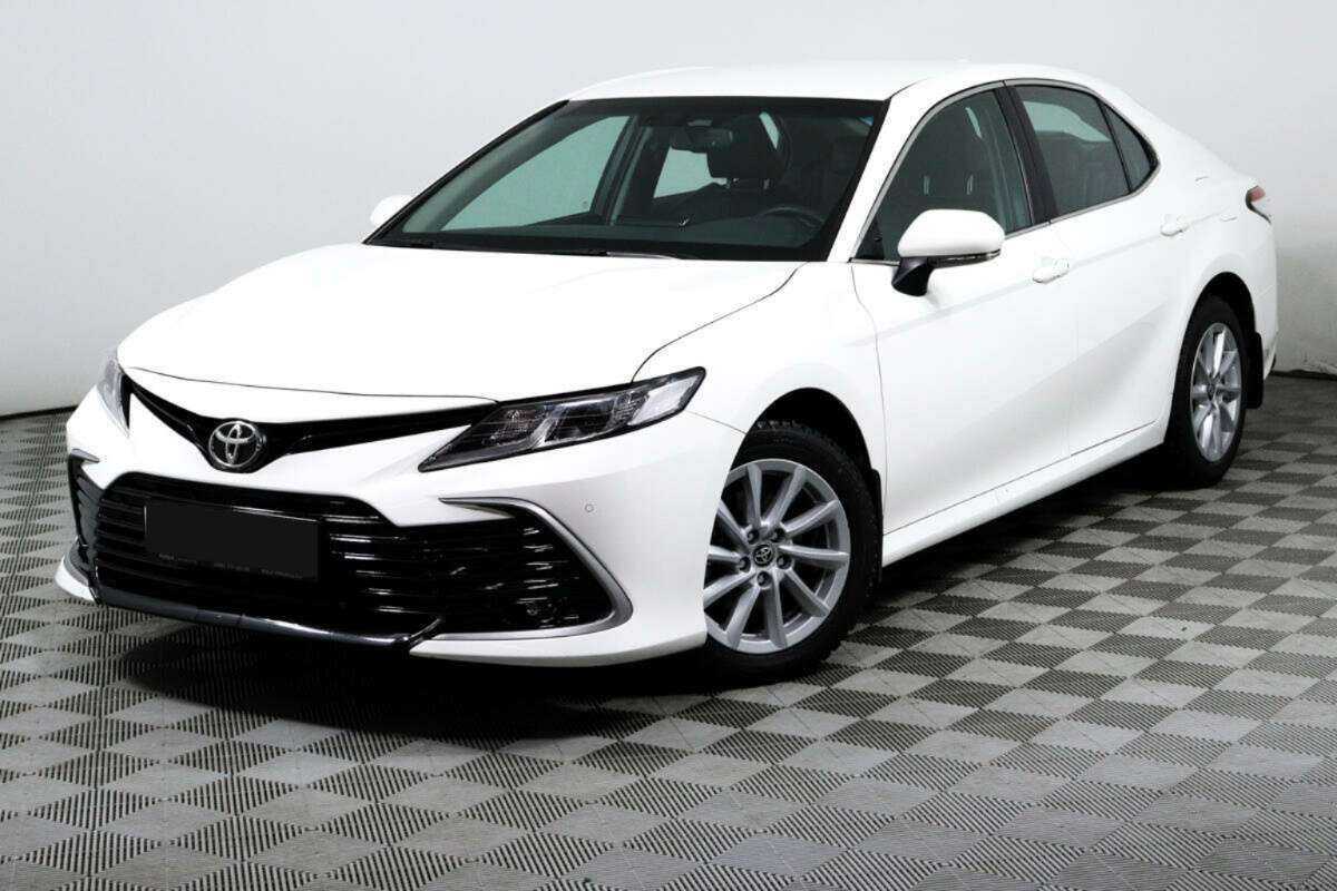 Toyota Camry с пробегом — 2021 год. Посмотреть фото