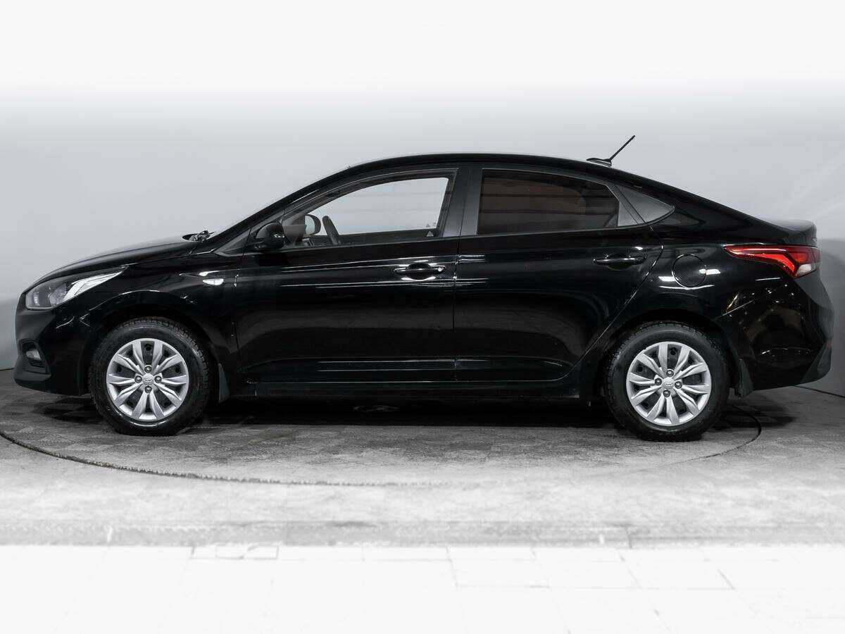 Hyundai Solaris с пробегом — 2018 год. Фото: #6