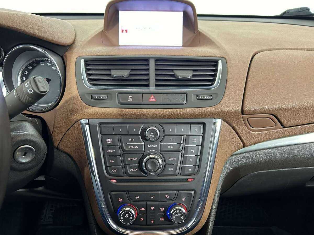 Opel Mokka с пробегом — 2013 год. Фото: #10