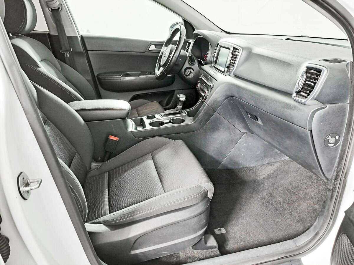 Kia Sportage с пробегом — 2016 год. Фото: #6