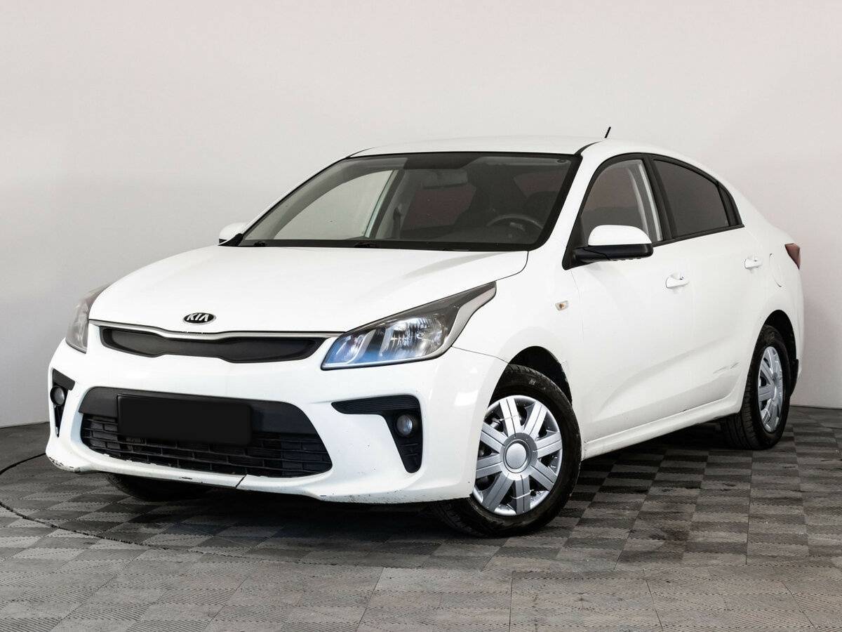 Kia Rio с пробегом — 2017 год. Фото: #0