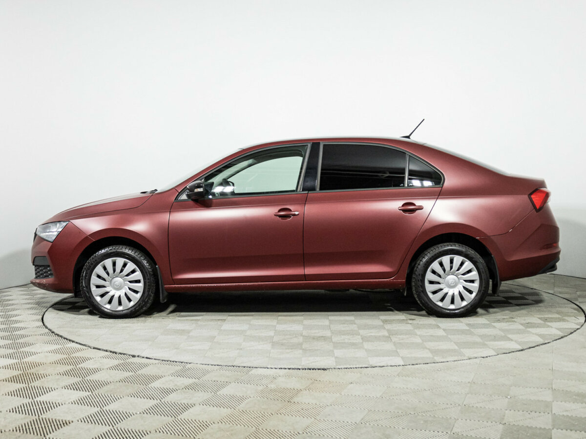 Skoda Rapid с пробегом — 2020 год. Фото: #6