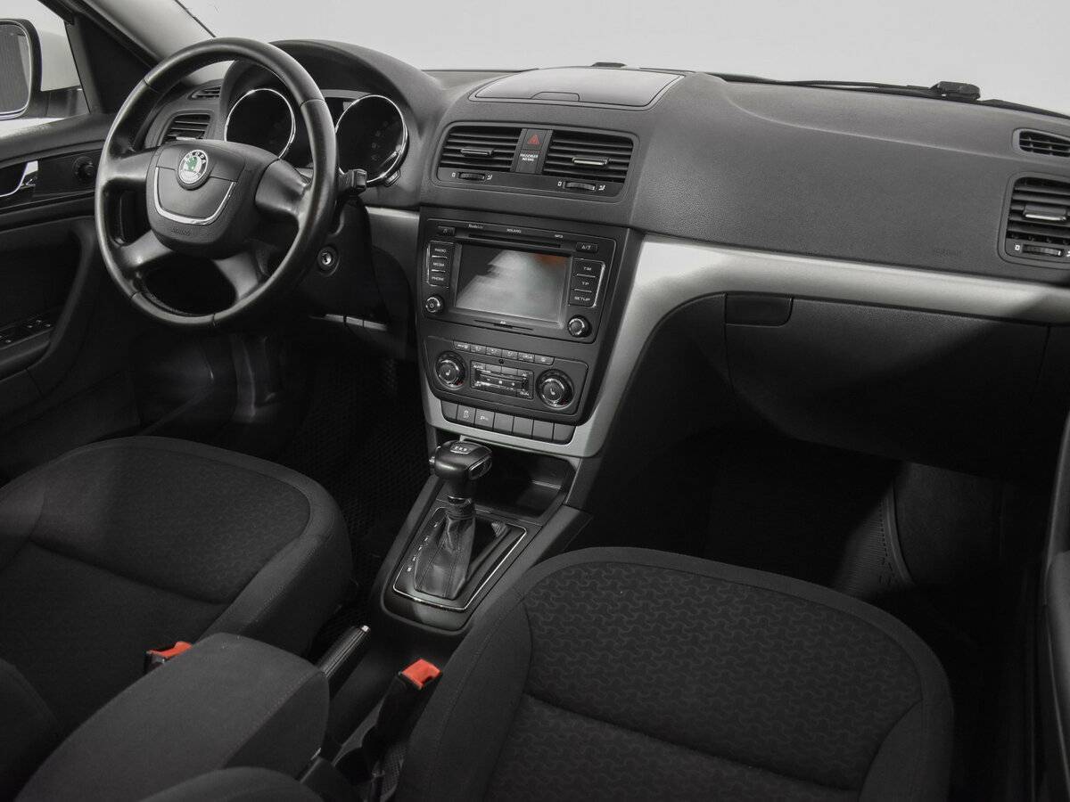 Skoda Yeti с пробегом — 2012 год. Фото: #8