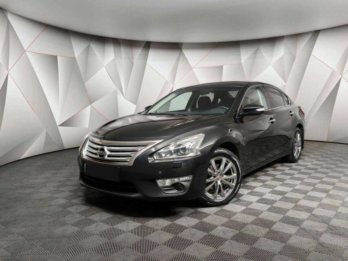Nissan Teana с пробегом — 2014 год. Фото: #0