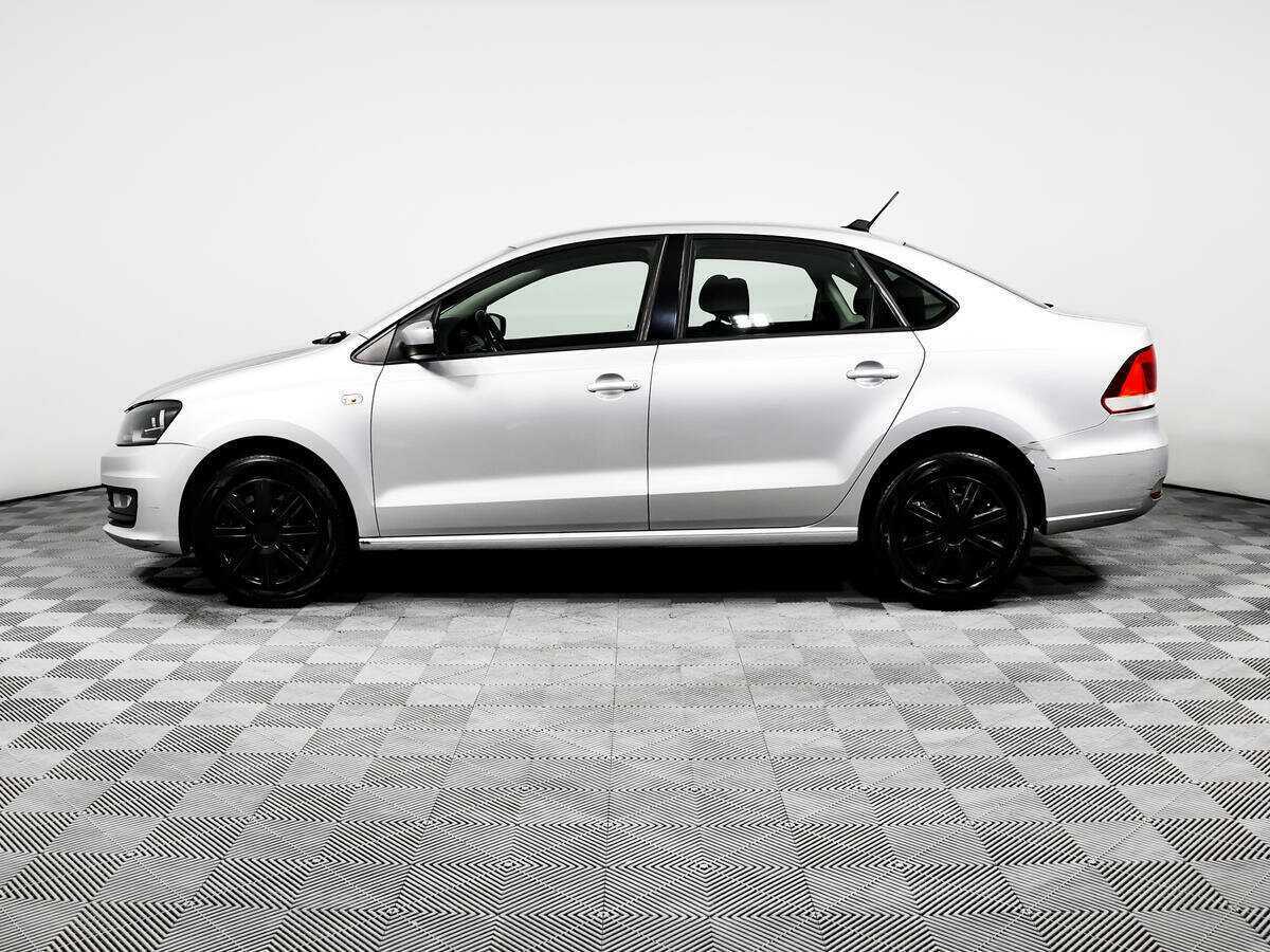 Volkswagen Polo с пробегом — 2018 год. Фото: #7