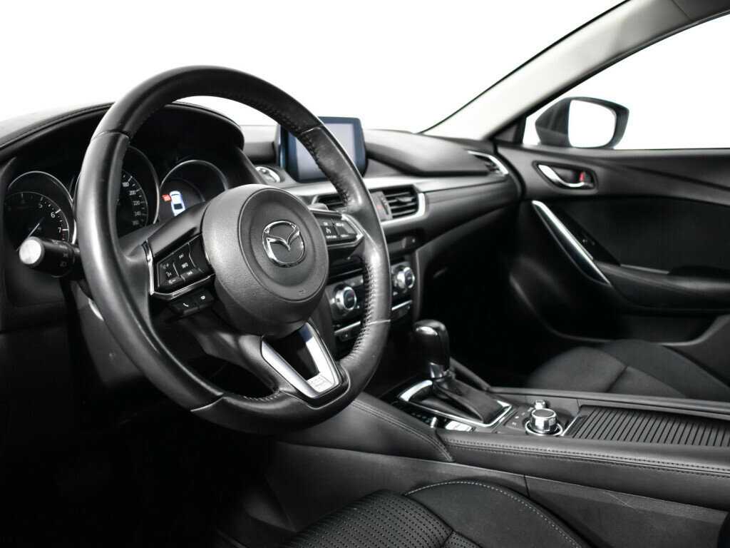 Mazda 6 с пробегом — 2018 год. Фото: #12