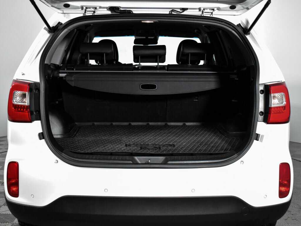 Kia Sorento с пробегом — 2017 год. Фото: #22