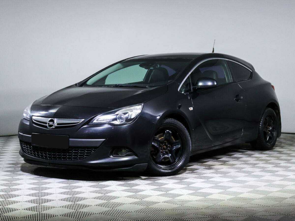 Opel Astra с пробегом — 2013 год. Посмотреть фото
