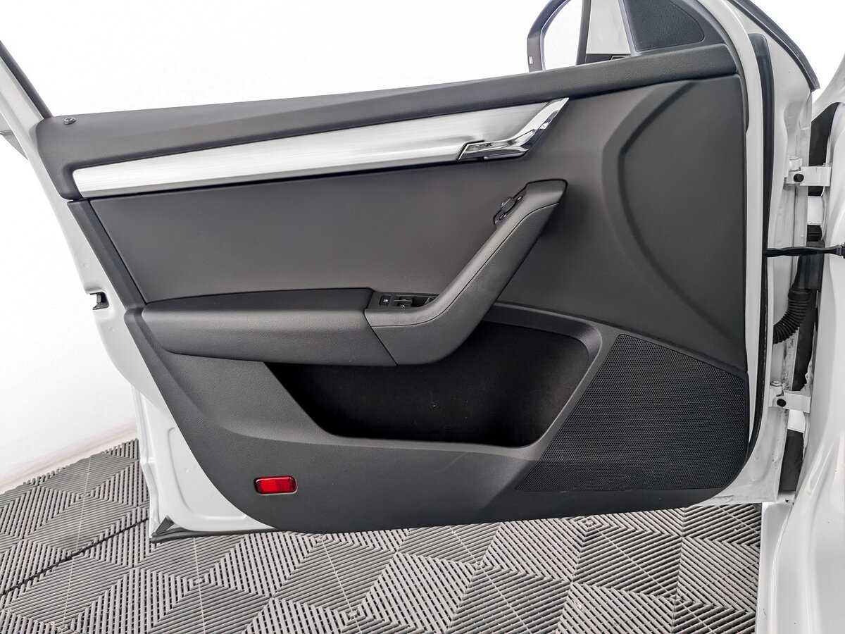 Skoda Octavia с пробегом — 2019 год. Фото: #14