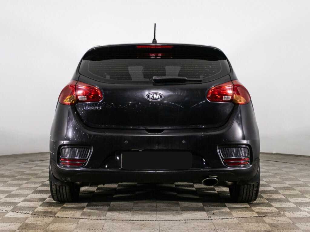 Kia Ceed с пробегом — 2015 год. Фото: #5