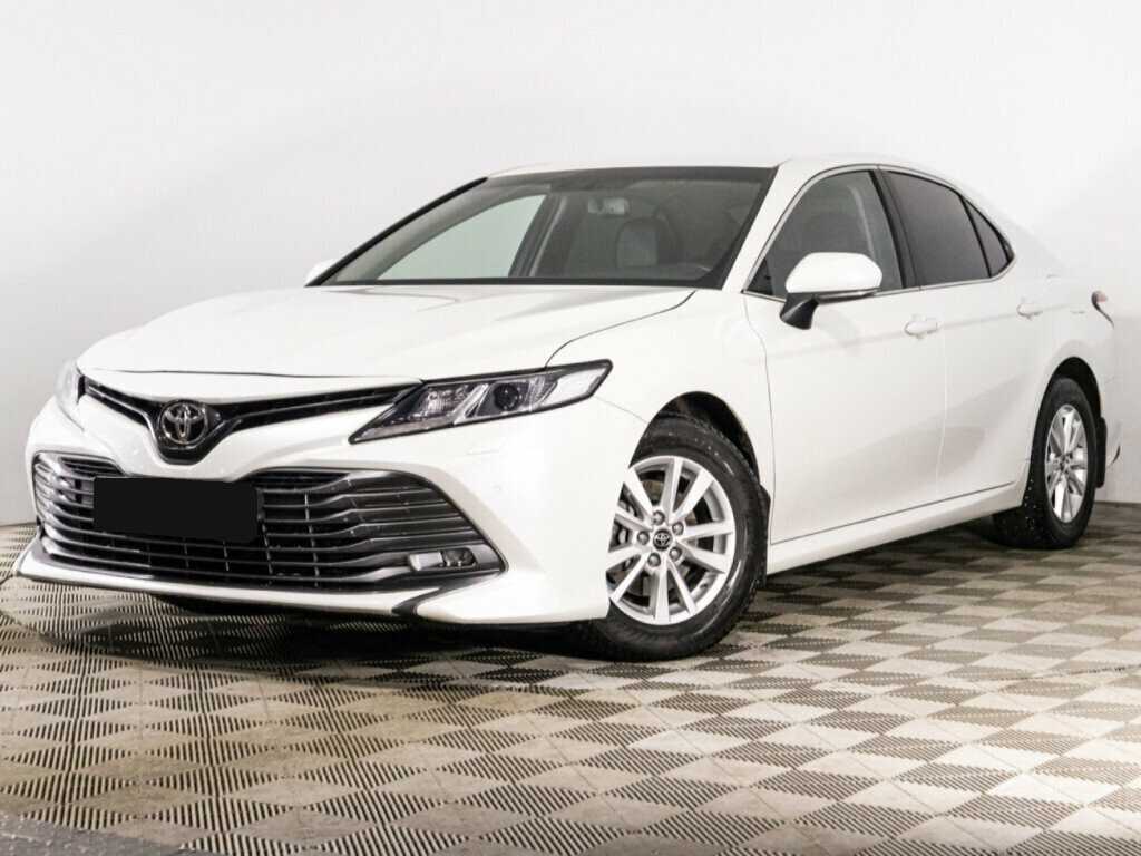 Toyota Camry с пробегом — 2018 год. Фото: #0