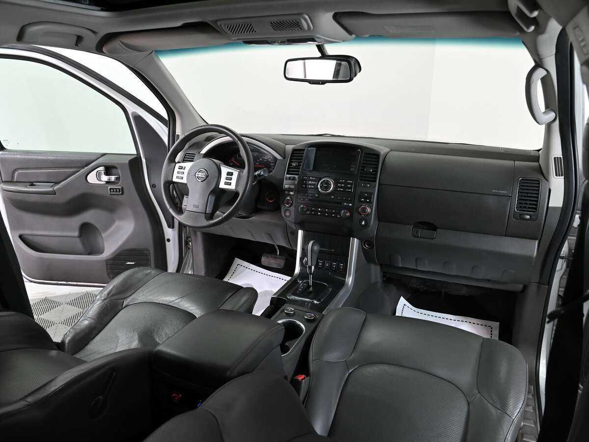 Nissan Pathfinder с пробегом — 2012 год. Фото: #7