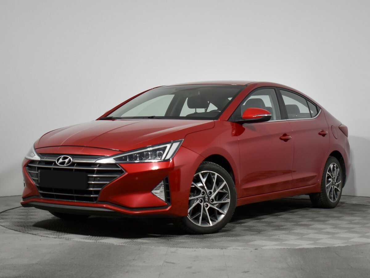 Hyundai Elantra с пробегом — 2019 год. Посмотреть фото
