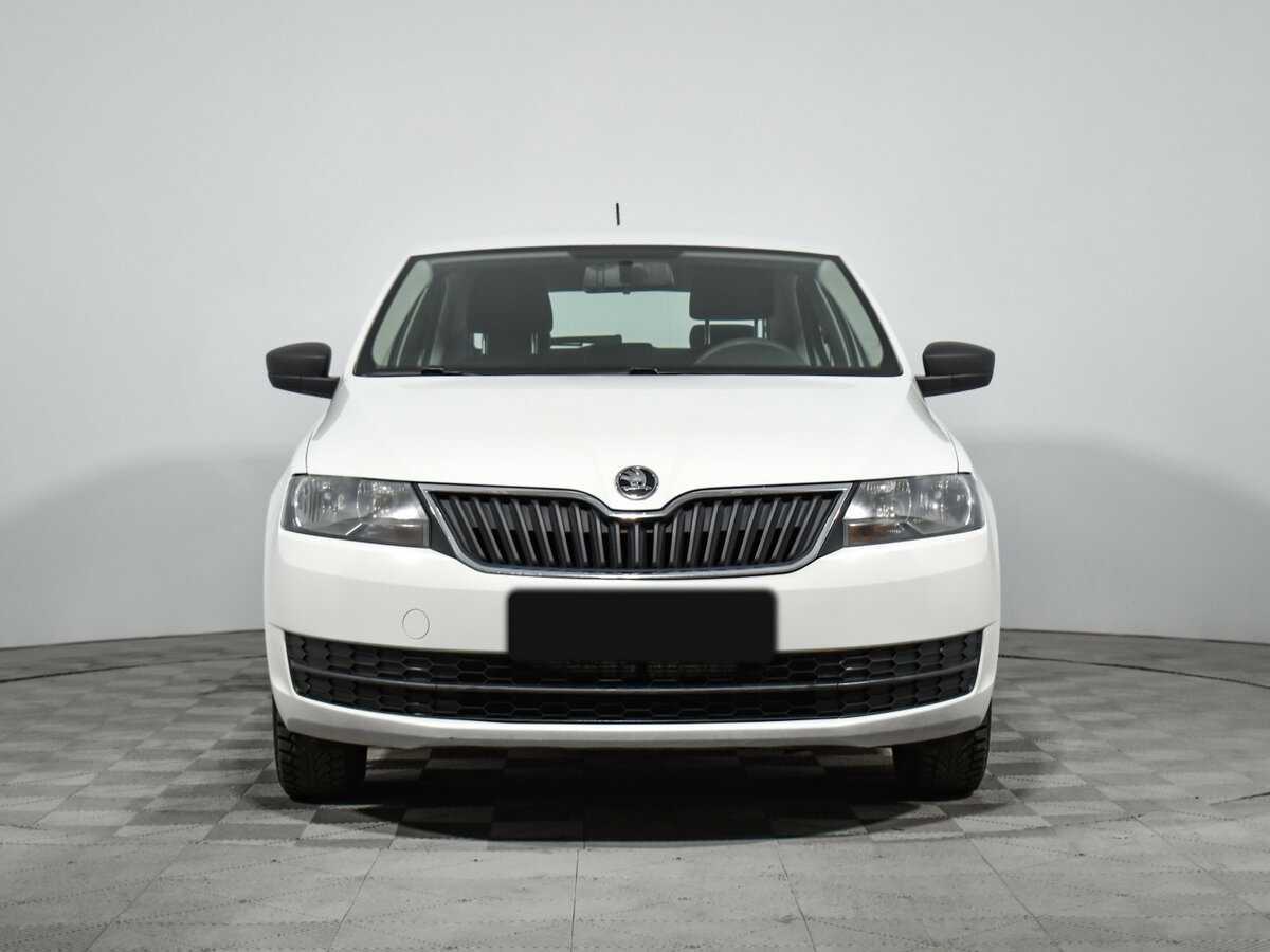 Skoda Rapid с пробегом — 2017 год. Фото: #1