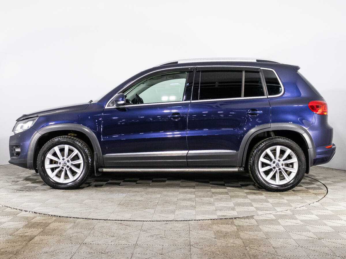 Volkswagen Tiguan с пробегом — 2012 год. Фото: #7