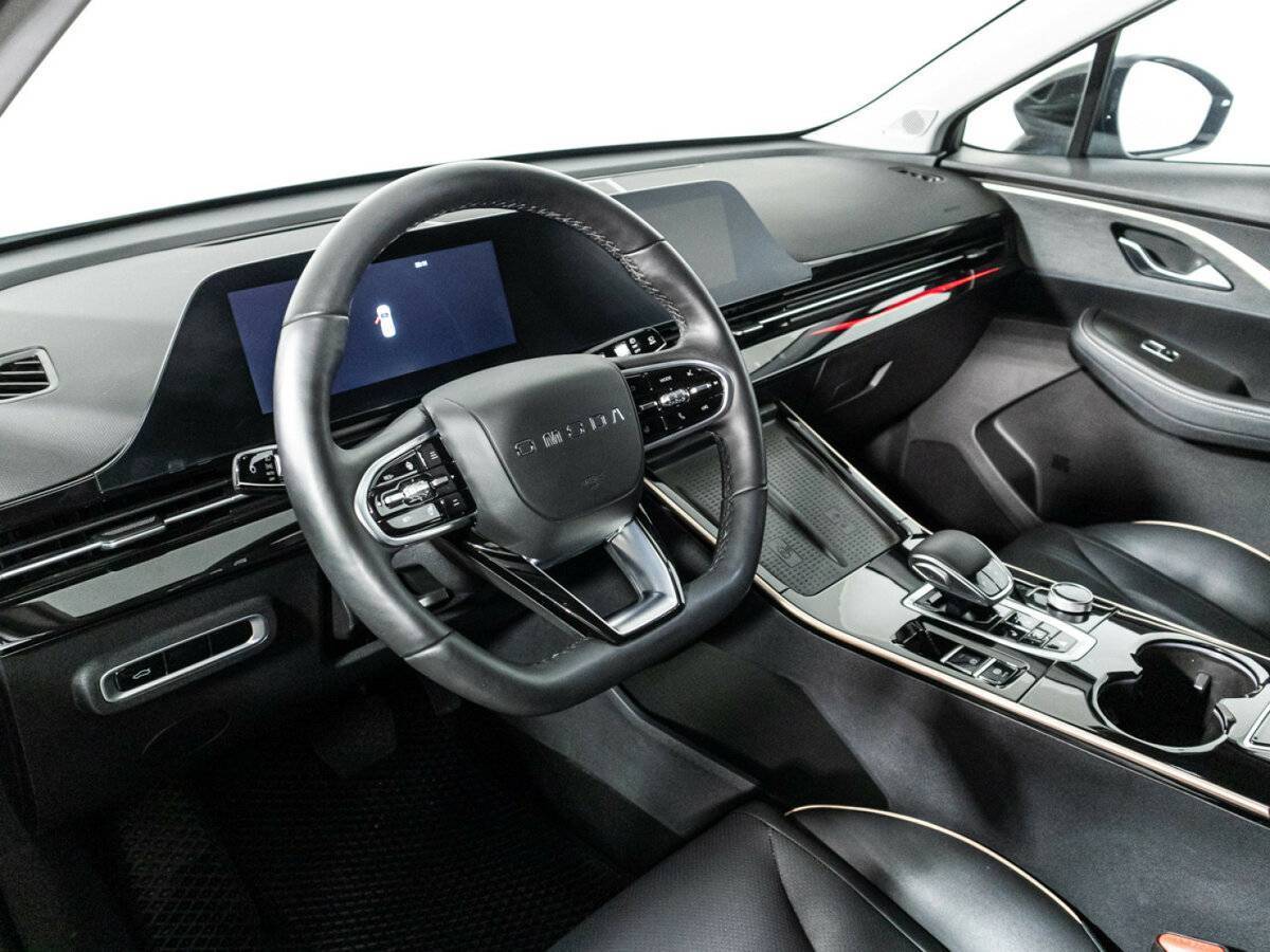 OMODA C5 с пробегом — 2023 год. Фото: #10