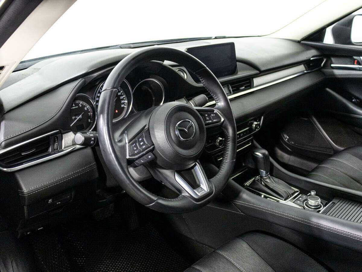 Mazda 6 с пробегом — 2019 год. Фото: #10