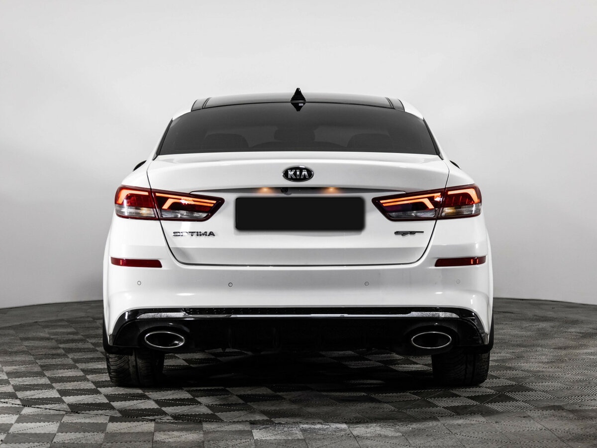 Kia Optima с пробегом — 2018 год. Фото: #5
