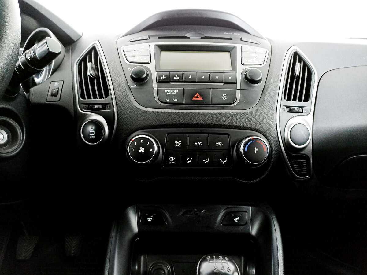 Hyundai ix35 с пробегом — 2014 год. Фото: #12