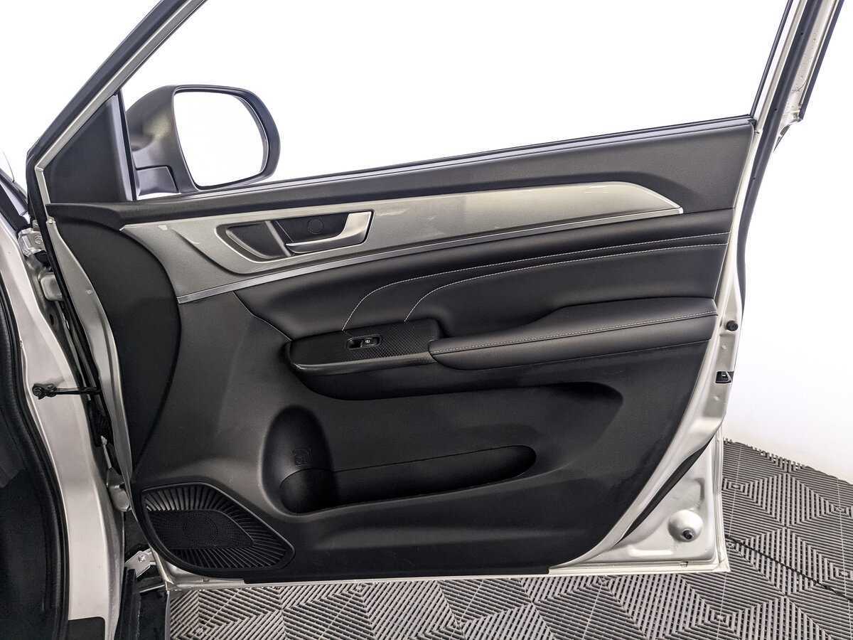 Haval M6 с пробегом — 2023 год. Фото: #23