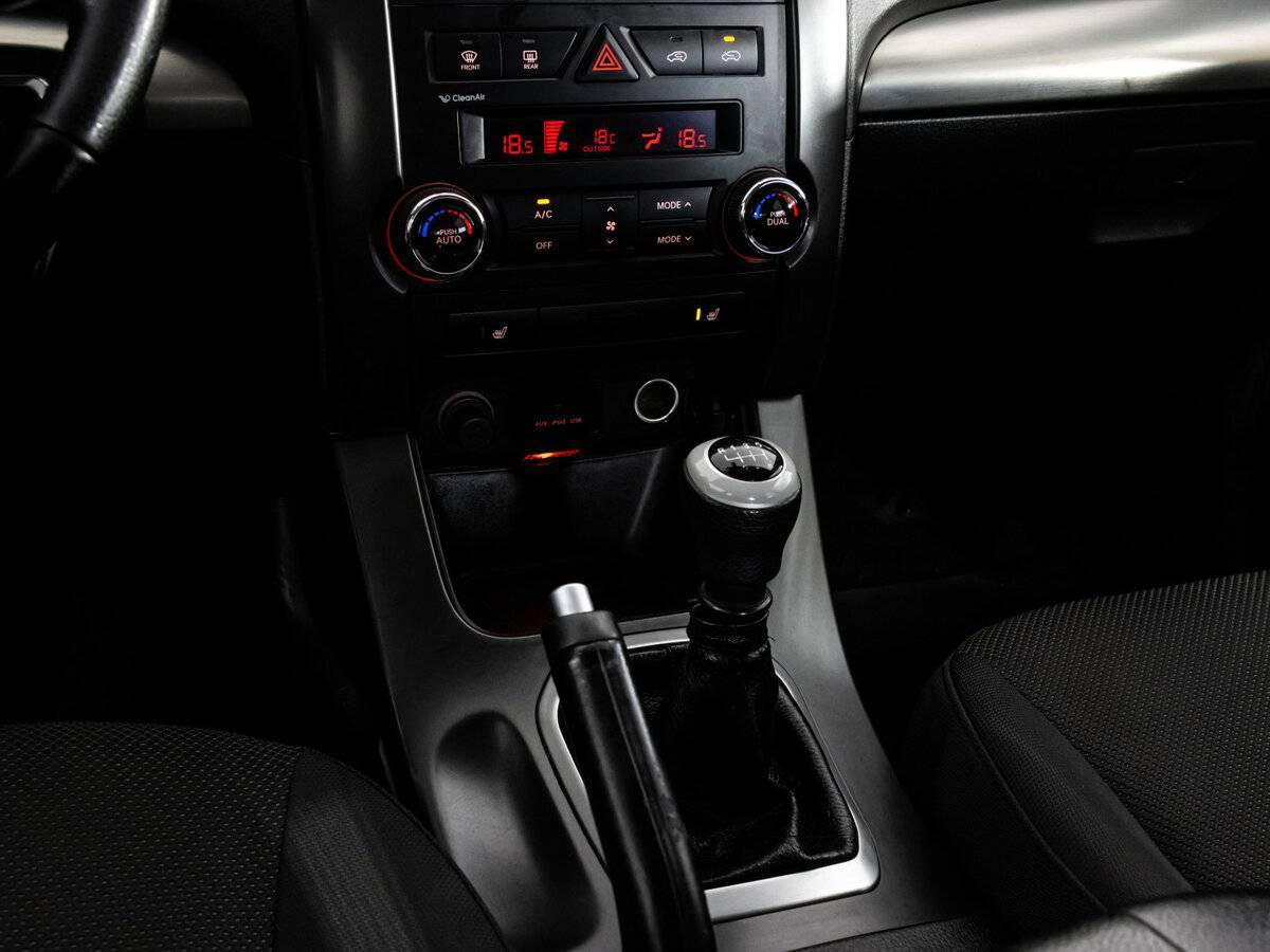 Kia Sorento с пробегом — 2012 год. Фото: #11