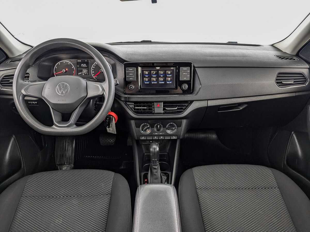 Volkswagen Polo с пробегом — 2020 год. Фото: #11