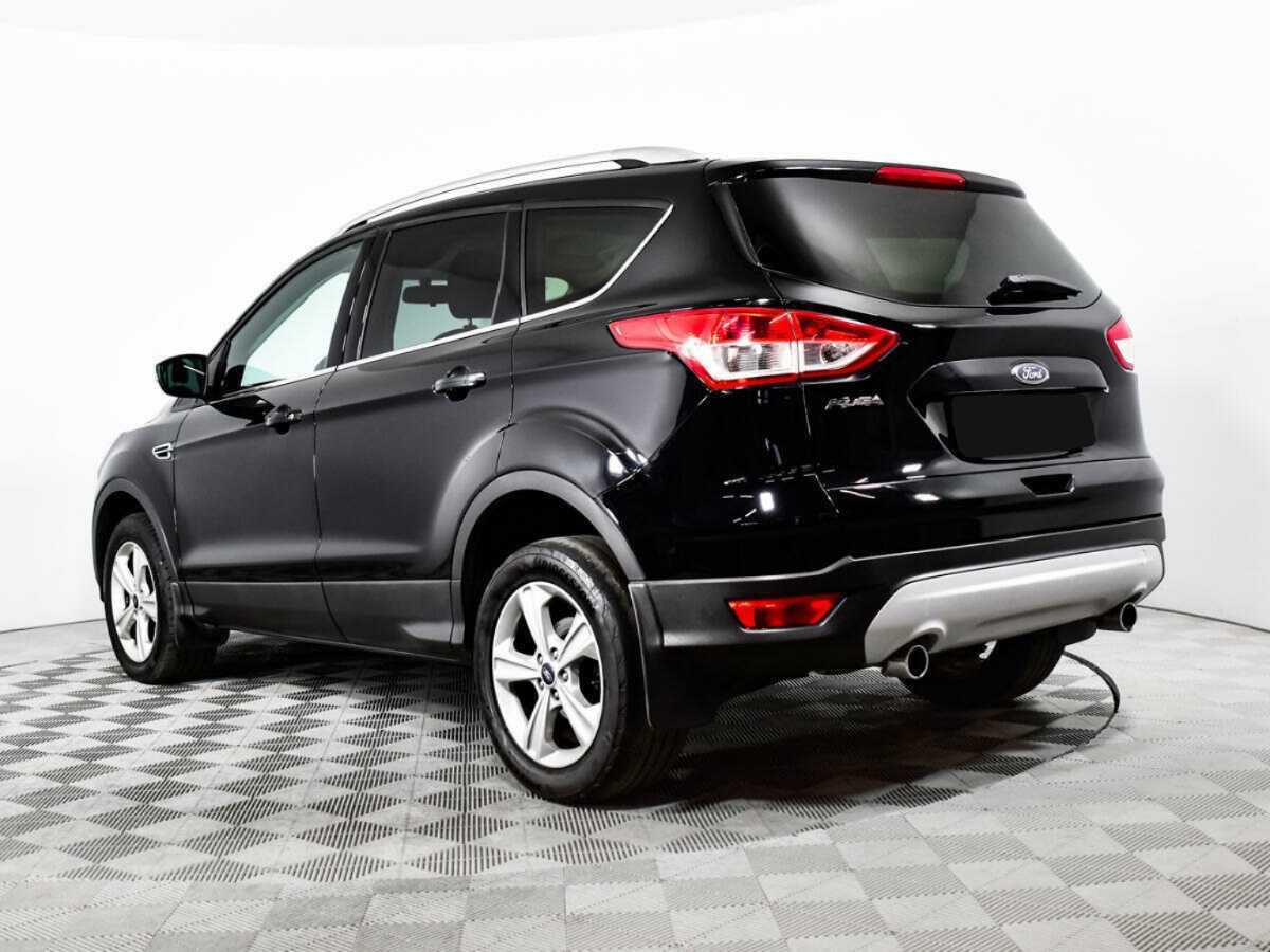 Ford Kuga с пробегом — 2015 год. Фото: #6