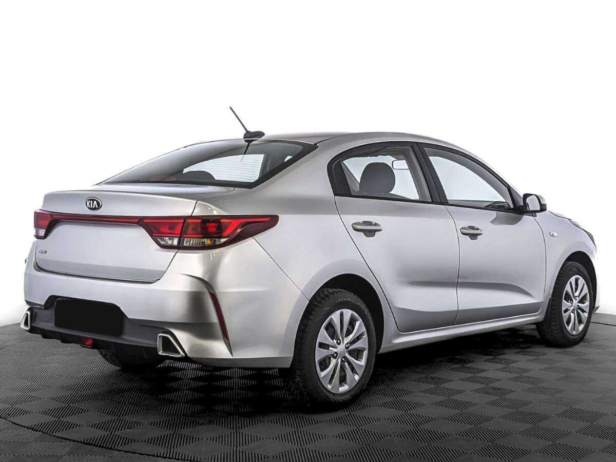 Kia Rio с пробегом — 2021 год. Фото: #4
