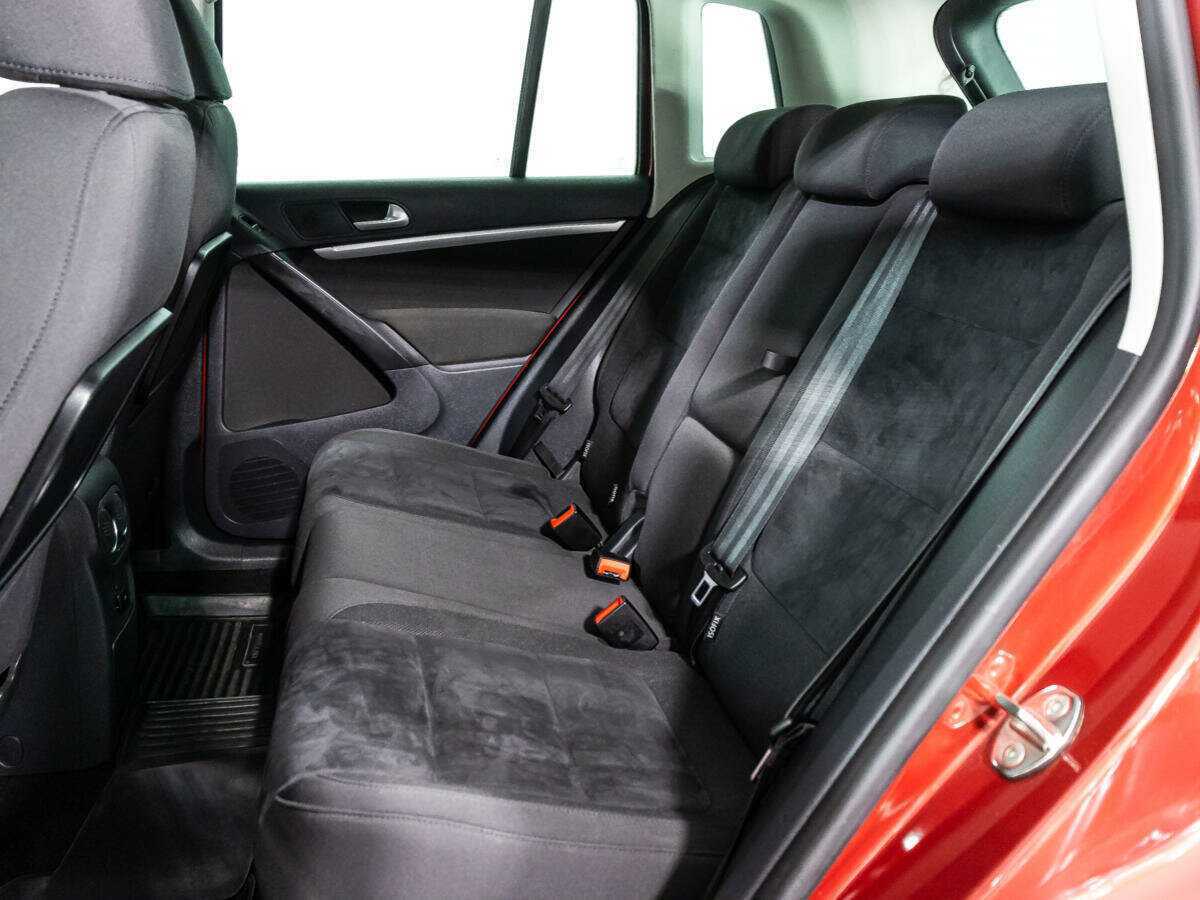 Volkswagen Tiguan с пробегом — 2012 год. Фото: #9