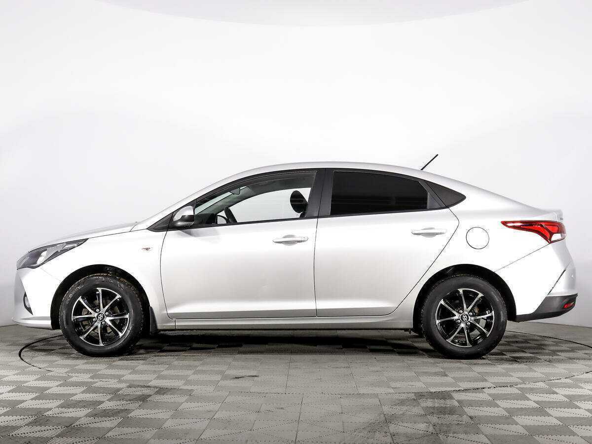 Hyundai Solaris с пробегом — 2021 год. Фото: #7