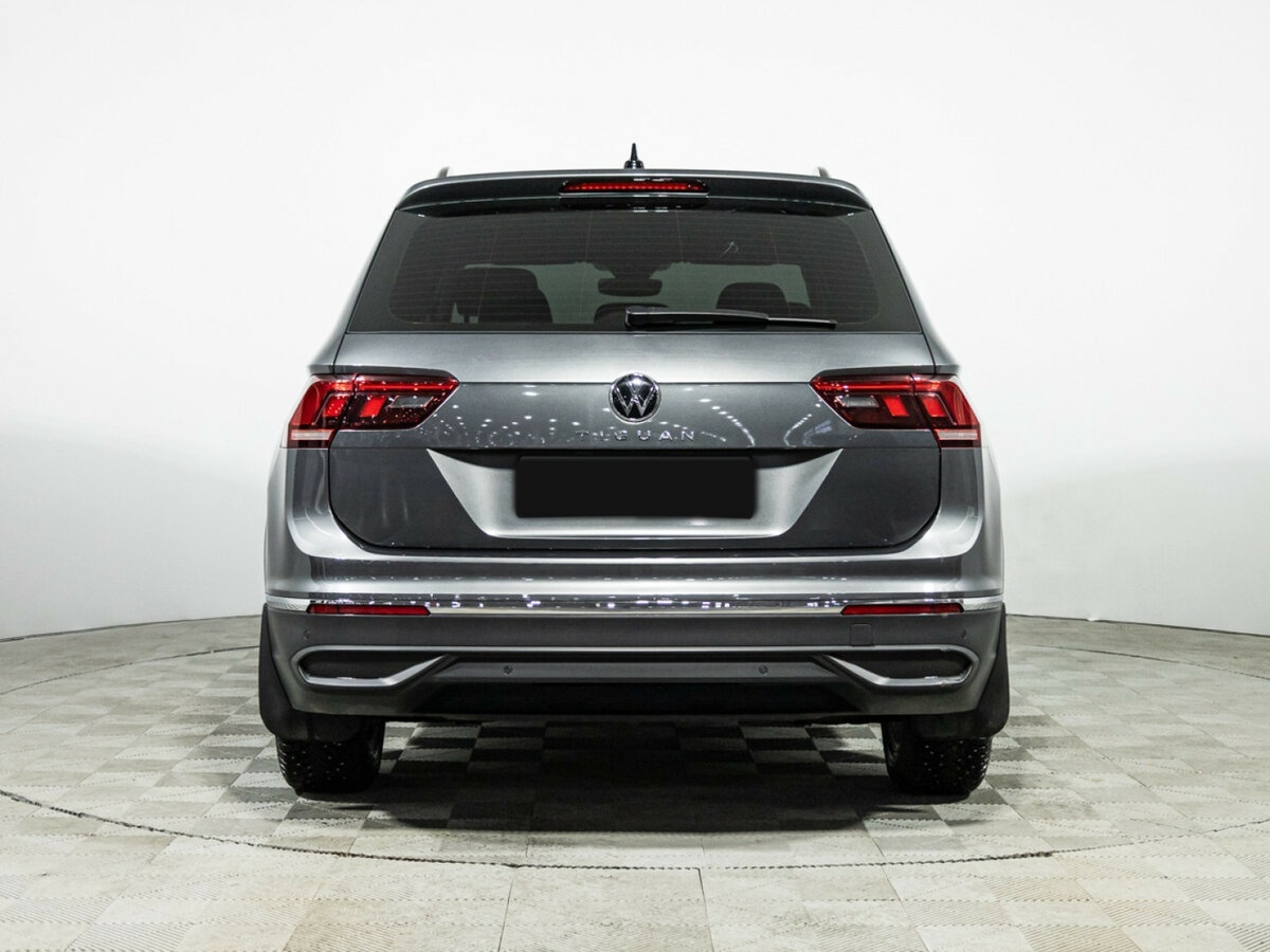 Volkswagen Tiguan с пробегом — 2021 год. Фото: #4