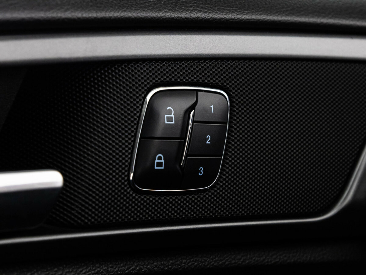 Ford Mondeo с пробегом — 2015 год. Фото: #16