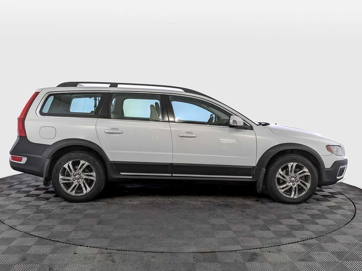 Volvo XC70 с пробегом — 2012 год. Фото: #3