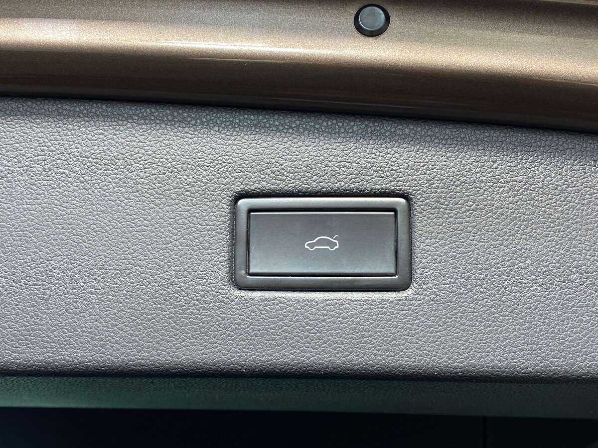 Volkswagen Tiguan с пробегом — 2017 год. Фото: #8