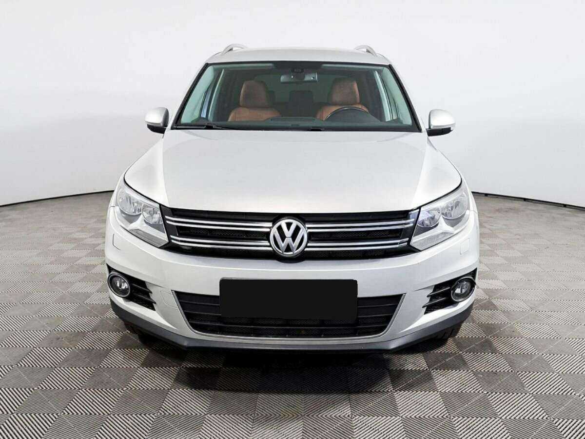 Volkswagen Tiguan с пробегом — 2012 год. Фото: #1