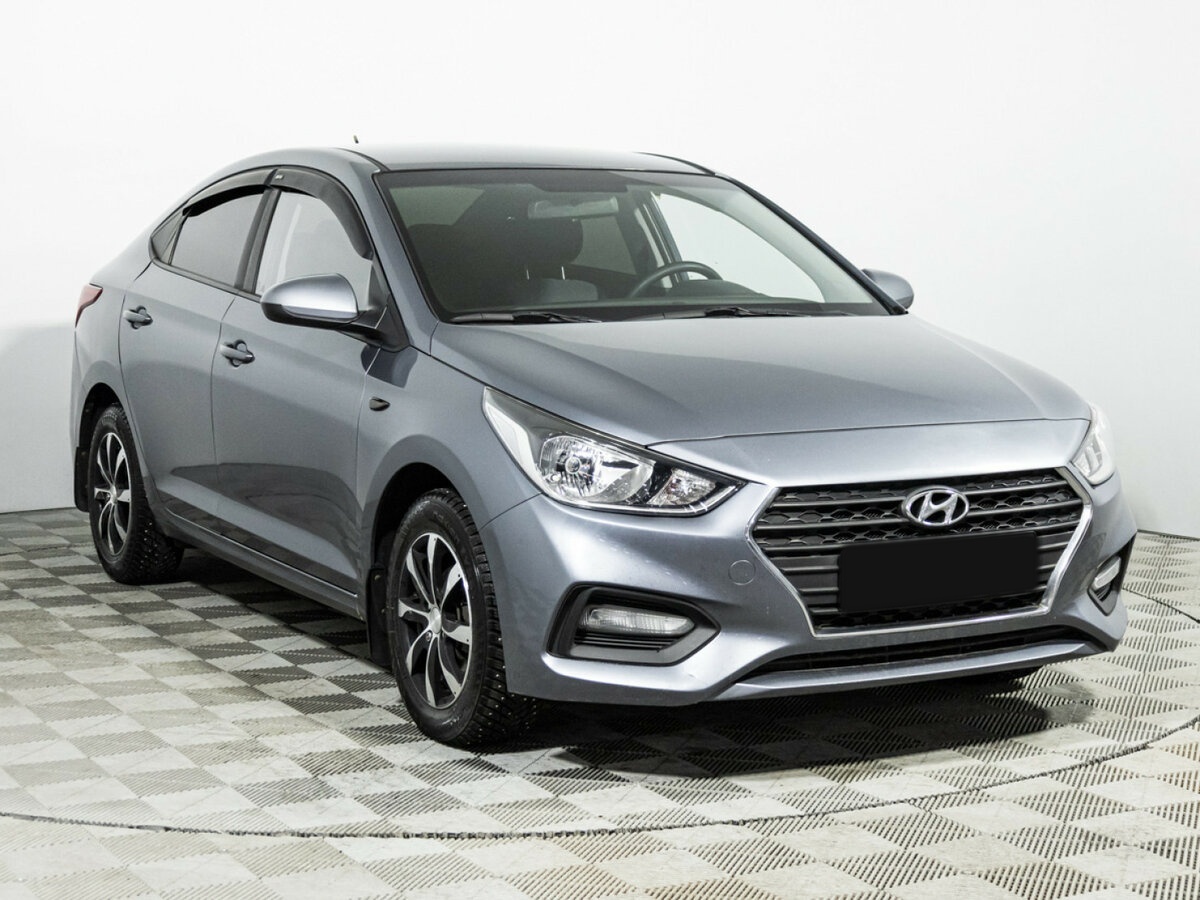 Hyundai Solaris с пробегом — 2017 год. Фото: #2