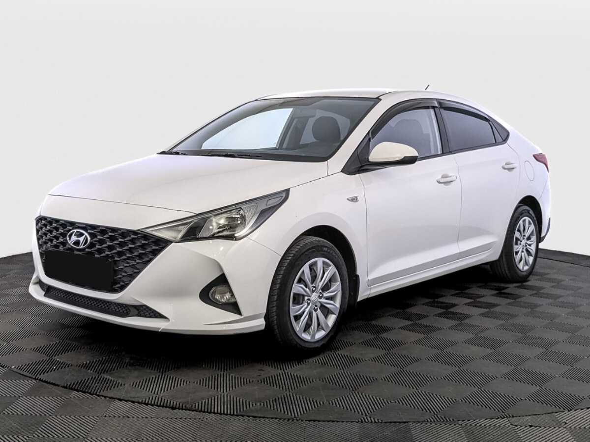 Hyundai Solaris с пробегом — 2022 год. Посмотреть фото