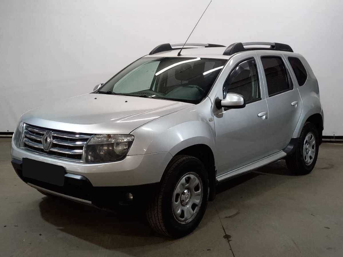 Renault Duster с пробегом — 2012 год. Посмотреть фото