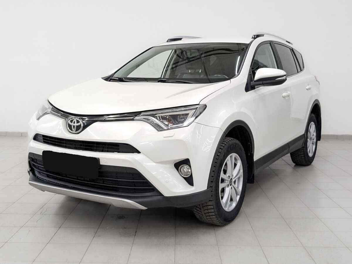 Toyota RAV4 с пробегом — 2017 год. Фото: #0