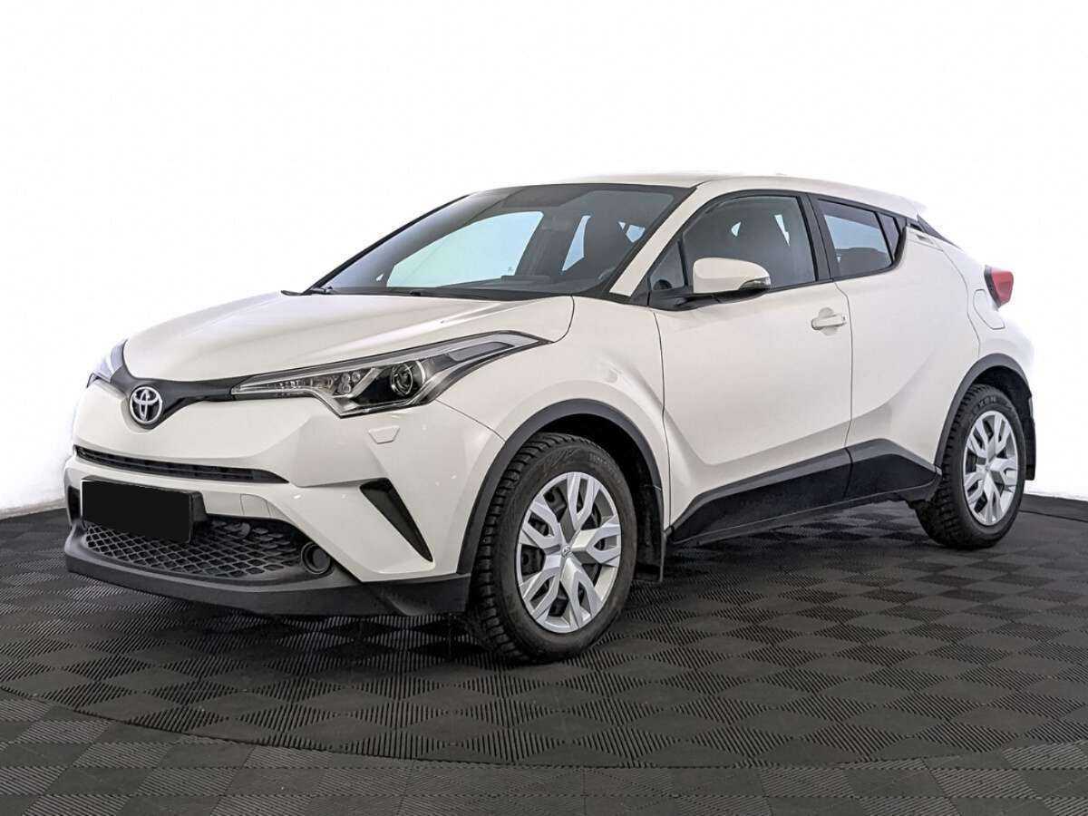 Toyota C-HR с пробегом — 2019 год. Посмотреть фото