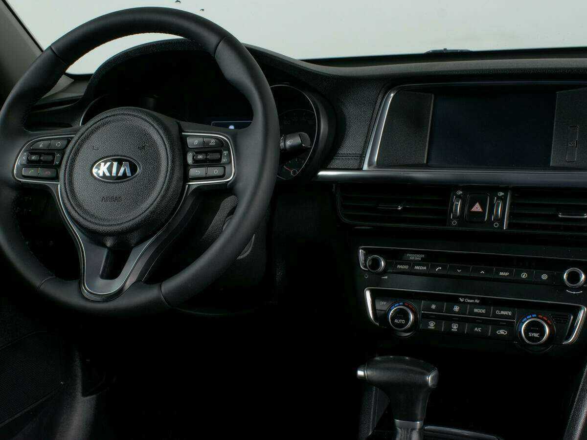 Kia Optima с пробегом — 2017 год. Фото: #11