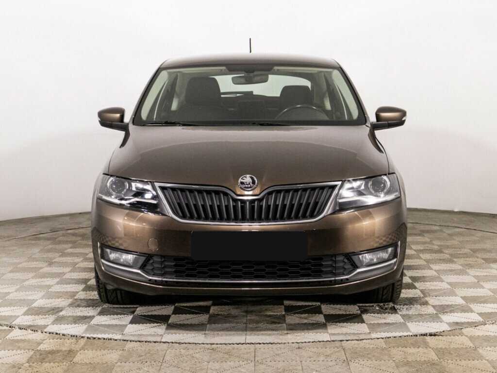 Skoda Rapid с пробегом — 2018 год. Фото: #1