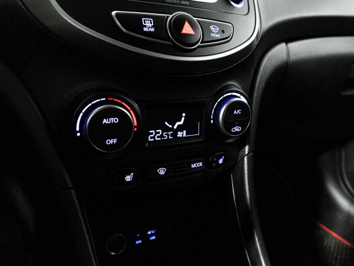 Hyundai Solaris с пробегом — 2016 год. Фото: #14