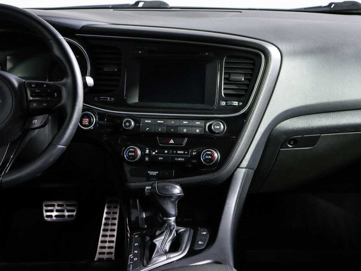 Kia Optima с пробегом — 2014 год. Фото: #10