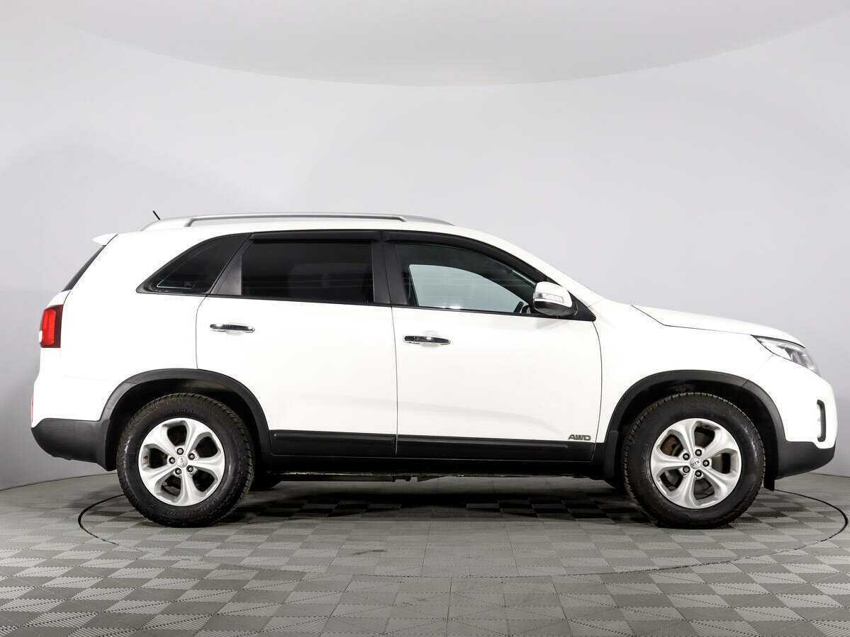 Kia Sorento с пробегом — 2015 год. Фото: #3
