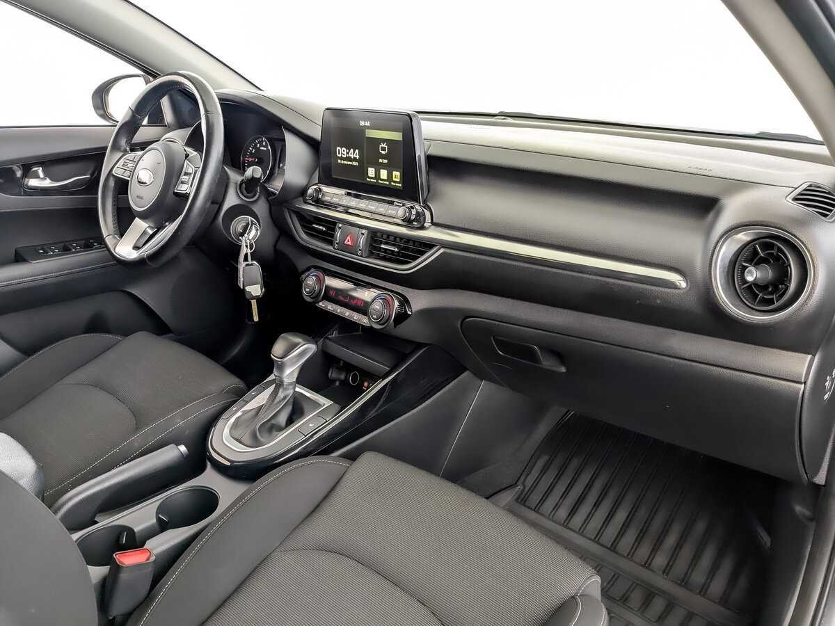 Kia Cerato с пробегом — 2021 год. Фото: #10