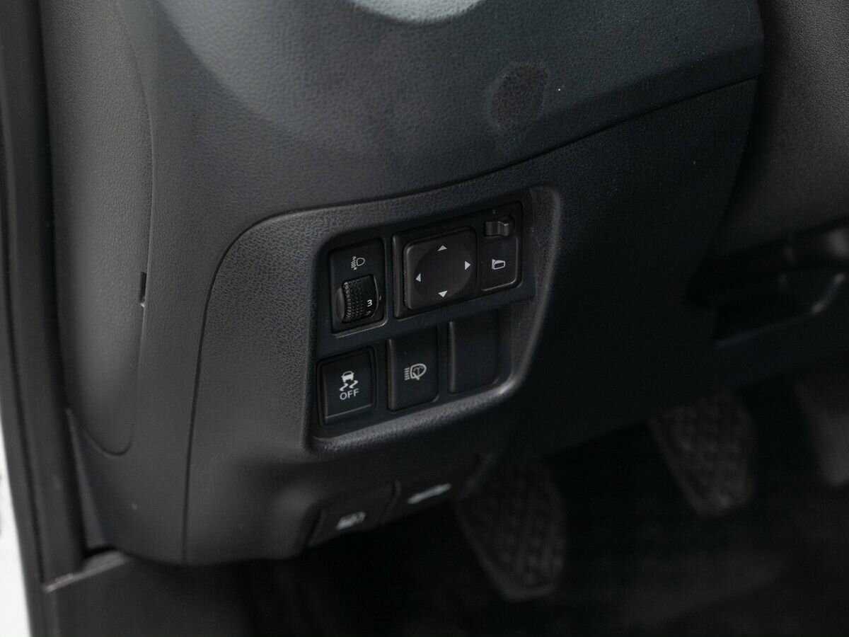 Nissan Juke с пробегом — 2012 год. Фото: #16