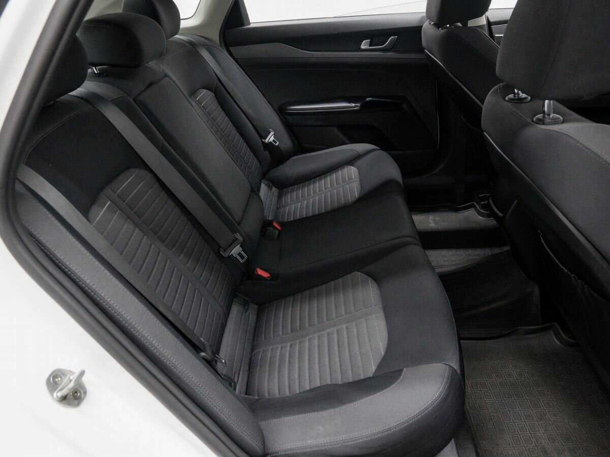 Kia K5 с пробегом — 2021 год. Фото: #8